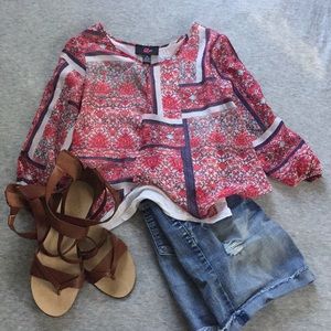 Patterned Shirt With Slitted Sleeves